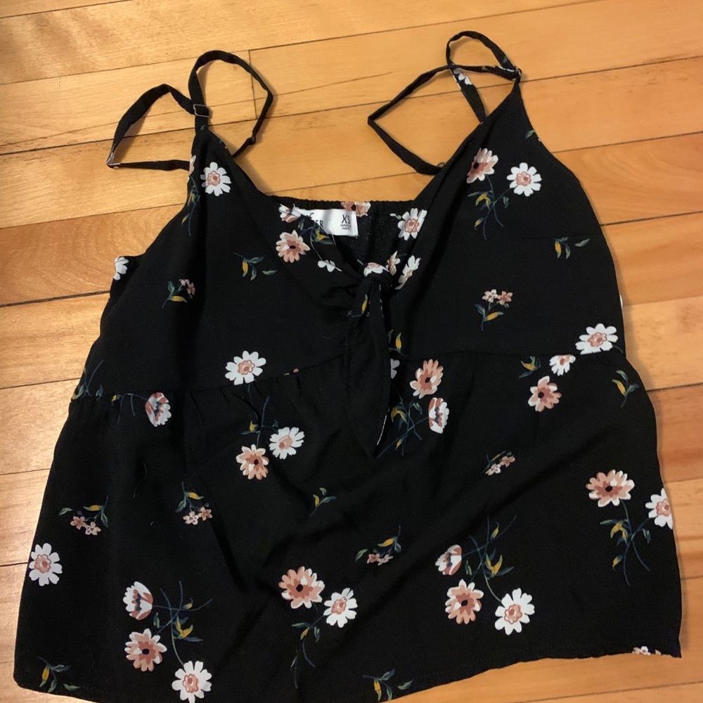 Cute black top with flowers